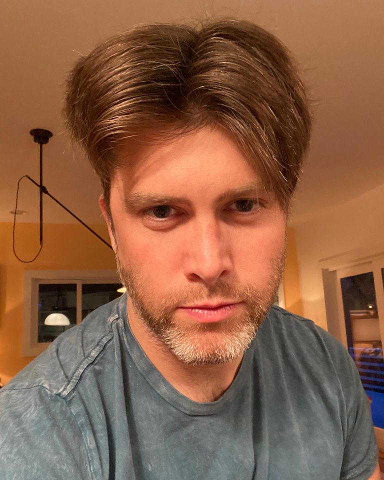 What Is Colin Jost Net Worth? His Earning Sources 2024