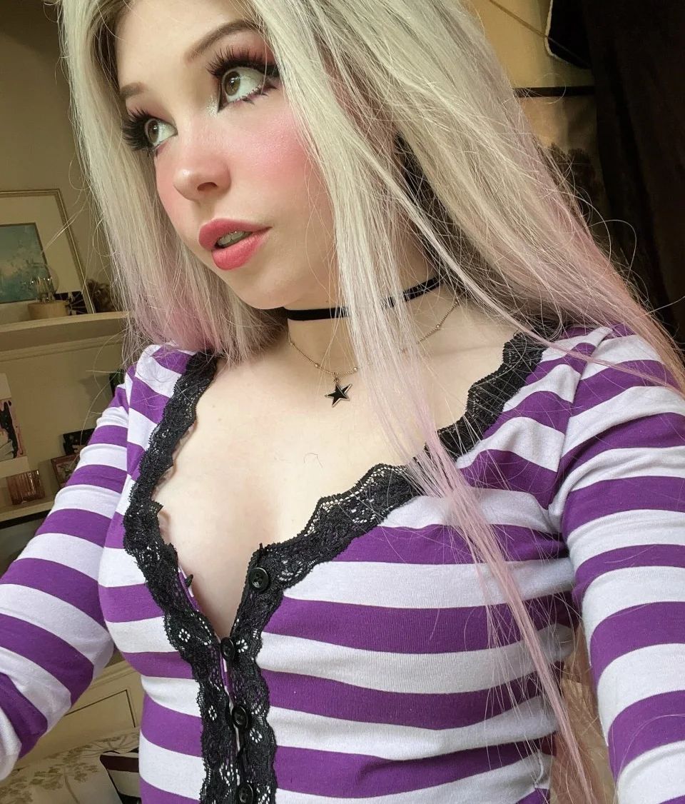 Discover Belle Delphine Height: How Tall Is She Really